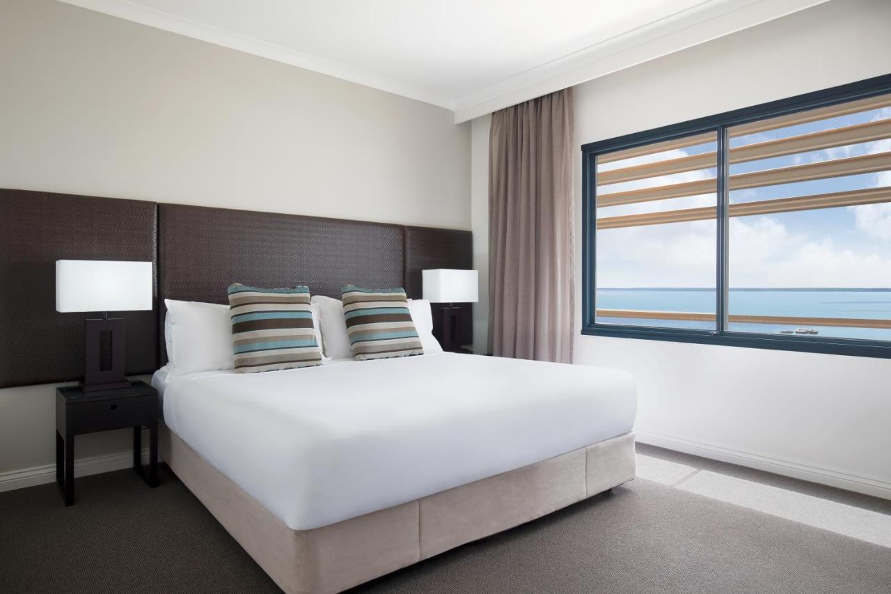 Mantra On The Esplanade Aparthotel Darwin Buitenkant foto