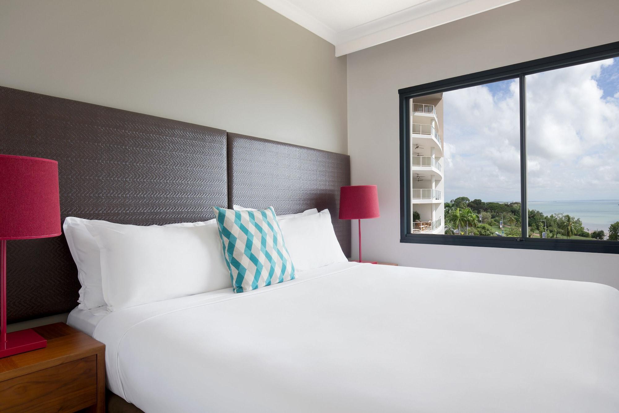 Mantra On The Esplanade Aparthotel Darwin Buitenkant foto