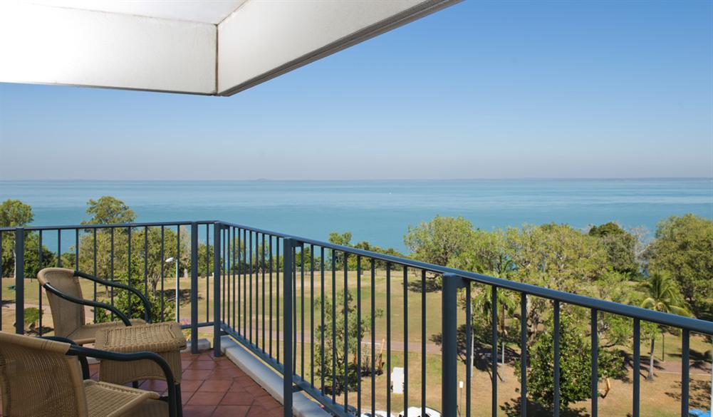 Mantra On The Esplanade Aparthotel Darwin Buitenkant foto