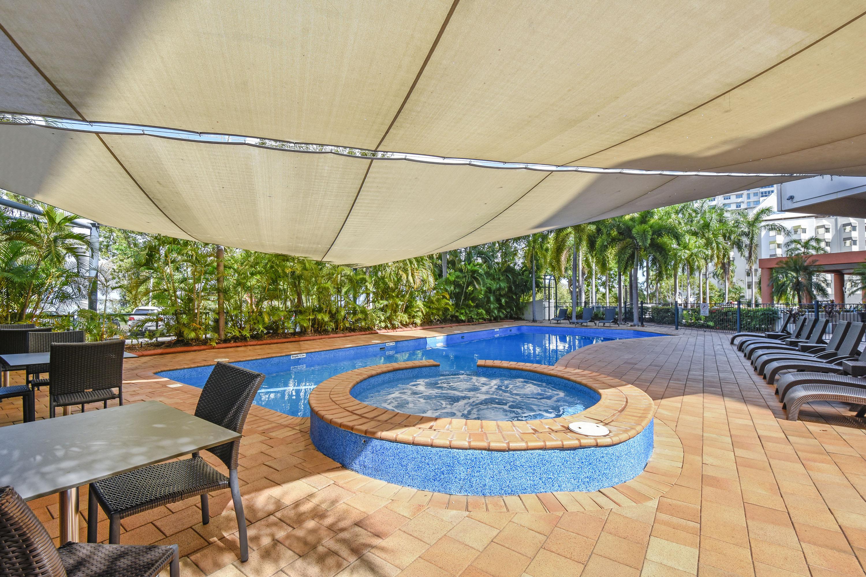 Mantra On The Esplanade Aparthotel Darwin Buitenkant foto
