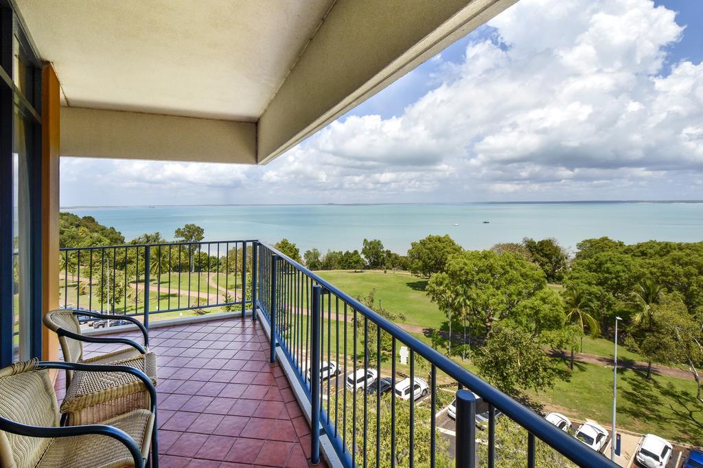 Mantra On The Esplanade Aparthotel Darwin Buitenkant foto